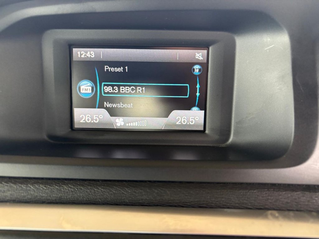 Used Volvo V40 2014 for sale - 76256231: Photo 12