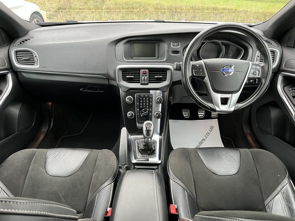 Used Volvo V40 2014 for sale - 76256231: Photo 22