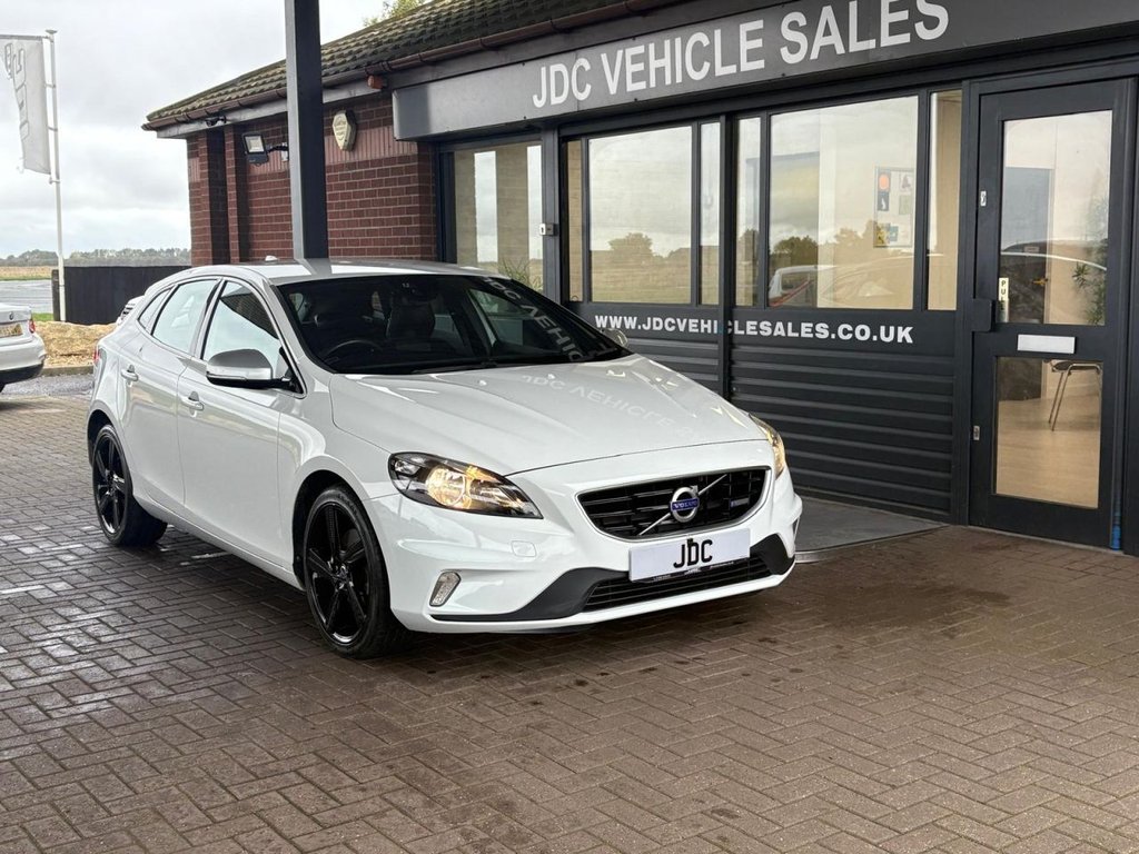 Used Volvo V40 2014 for sale - 76256231: Photo 6