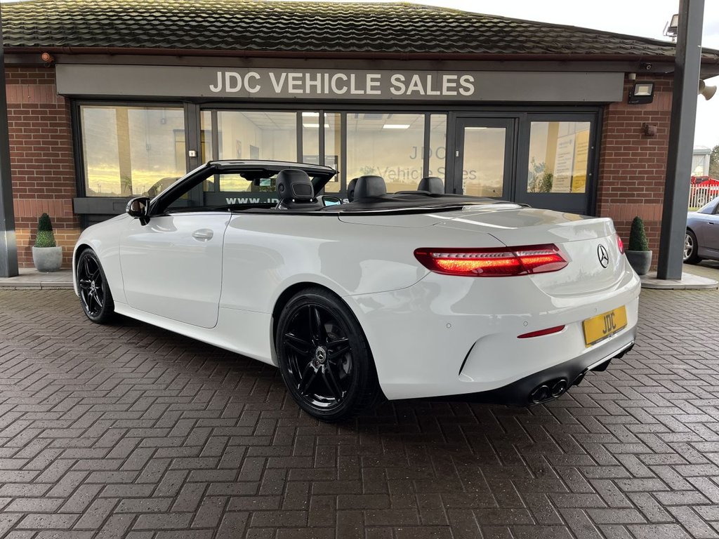 Used Mercedes-Benz E Class 2018 for sale - 77477469: Photo 2