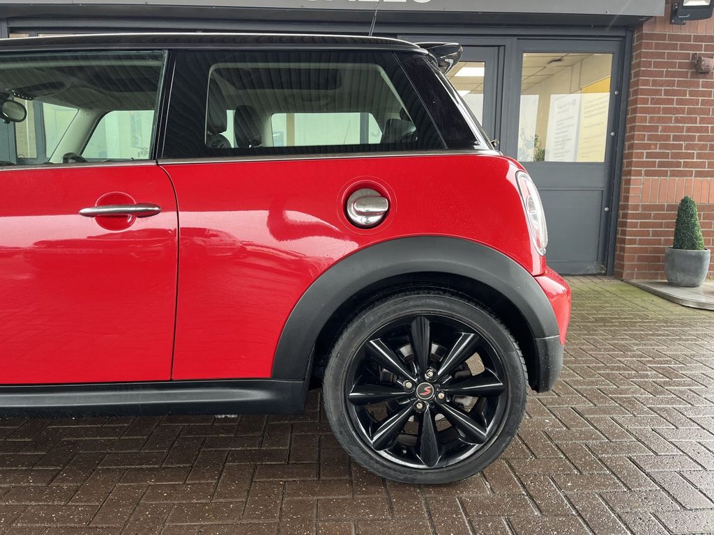 Used MINI Hatch 2011 for sale - 77463840: Photo 13