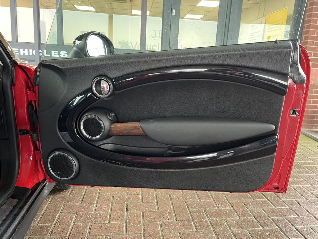 Used MINI Hatch 2011 for sale - 77463840: Photo 24