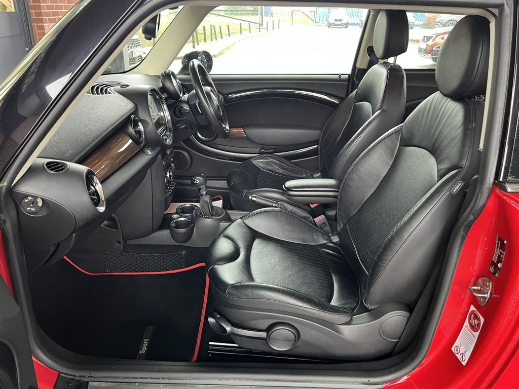 Used MINI Hatch 2011 for sale - 77463840: Photo 31