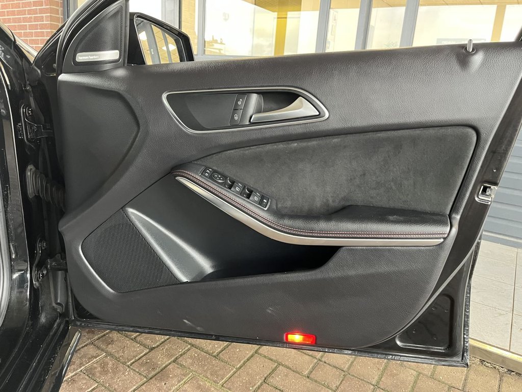 Used Mercedes-Benz A-Class 2014 for sale - 76333604: Photo 28