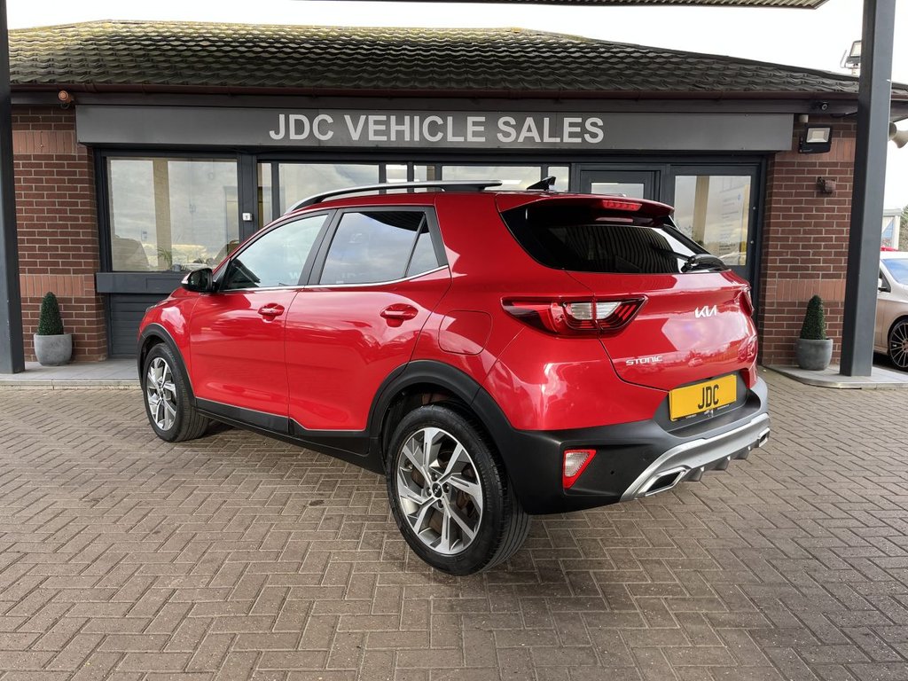 Used Kia Stonic 2024 for sale - 76520538: Photo 2