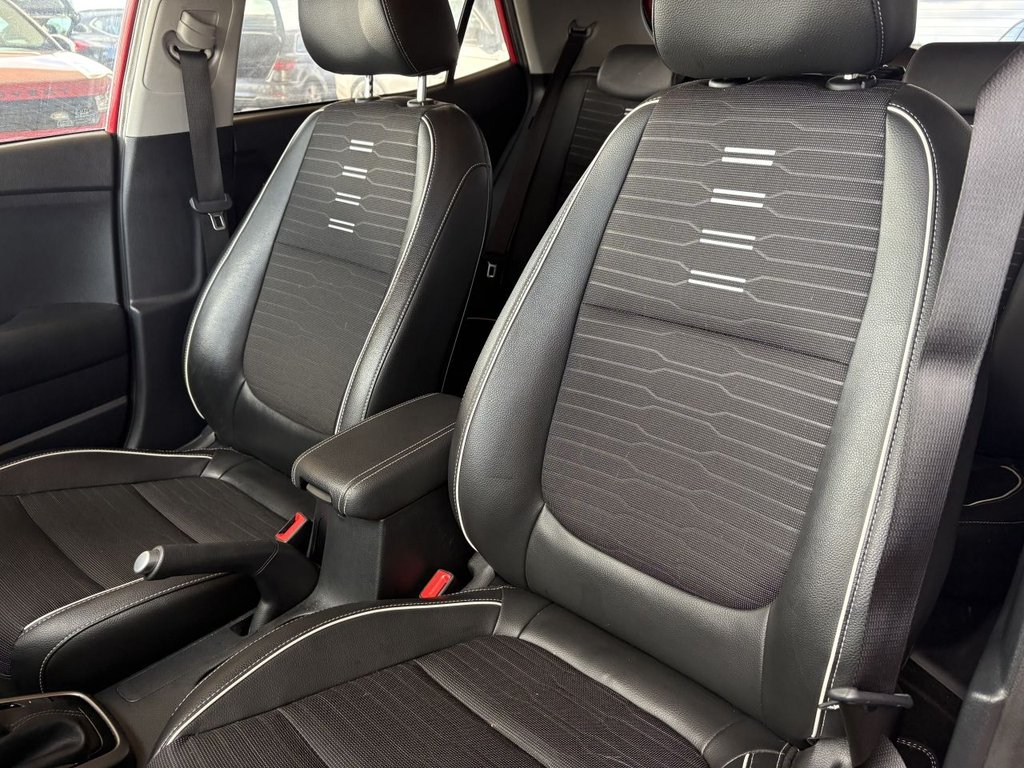 Used Kia Stonic 2024 for sale - 76520538: Photo 29