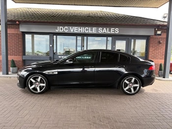 Used Jaguar XE 2018 for sale - 78763782: Photo