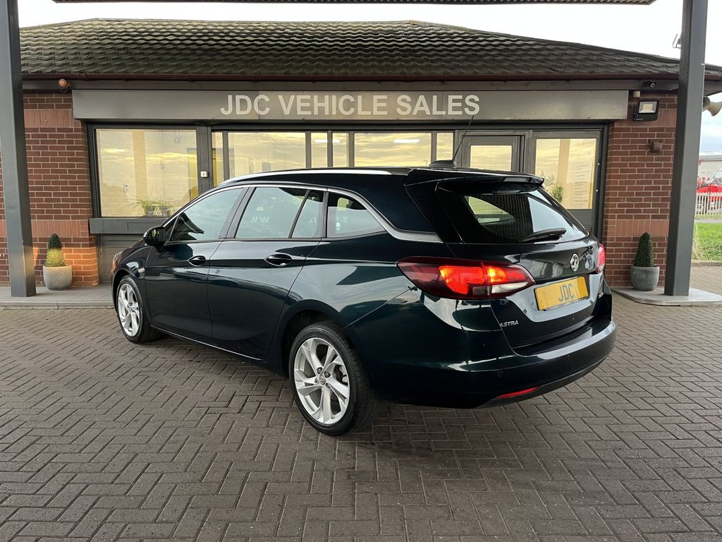 Used Vauxhall Astra 2016 for sale - 76482092: Photo 2