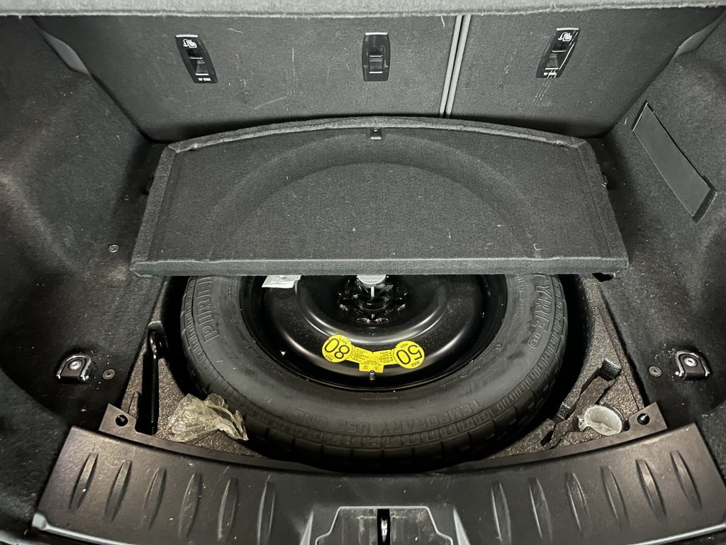 Used Jaguar E-Pace 2019 for sale - 77065289: Photo 35