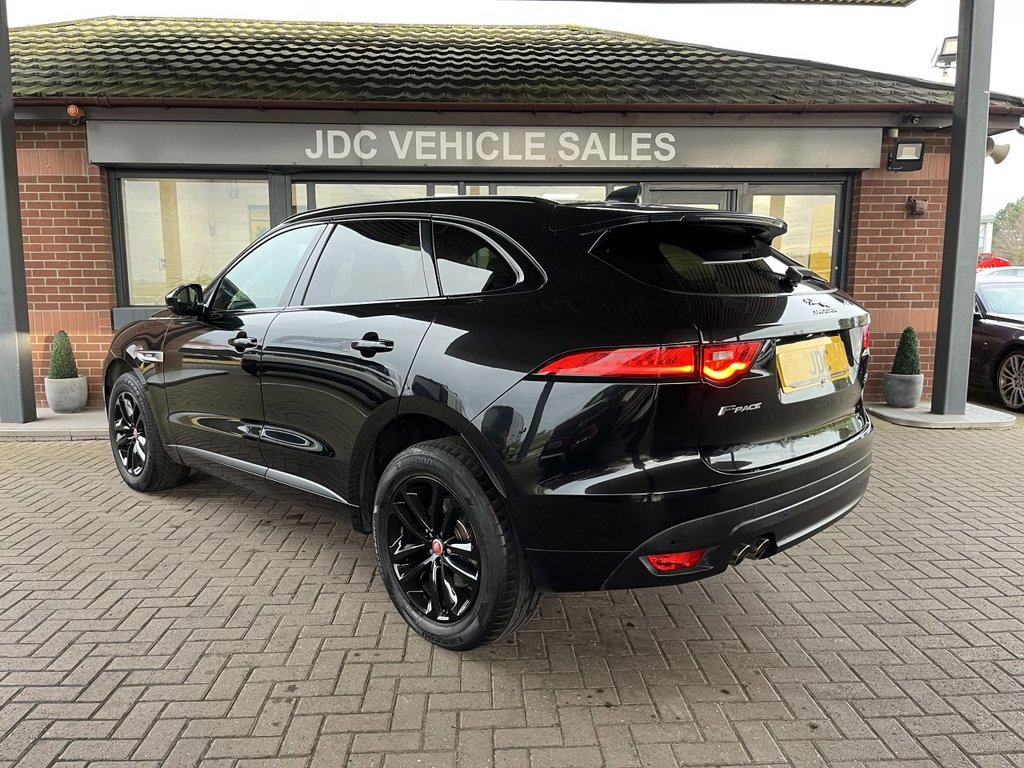 Used Jaguar F-Pace 2020 for sale - 77451416: Photo 2