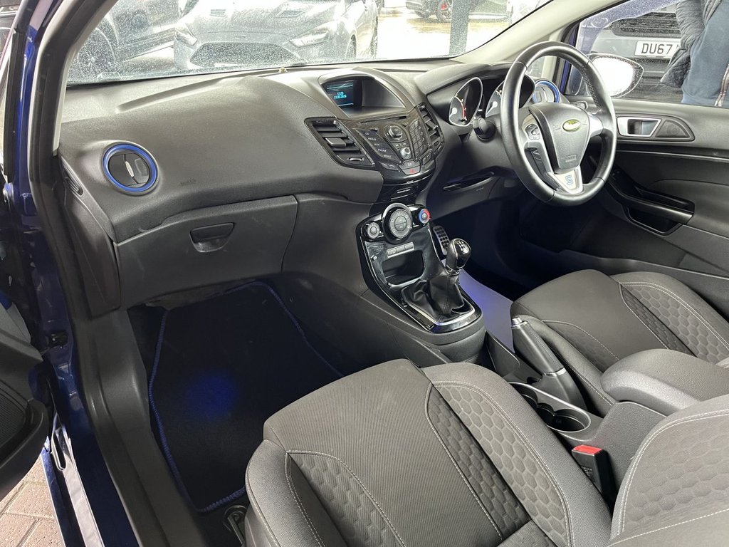 Used Ford Fiesta 2013 for sale - 77693537: Photo 16