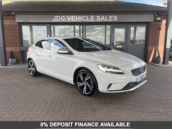 Used Volvo V40 2019 for sale - 75715978: Photo
