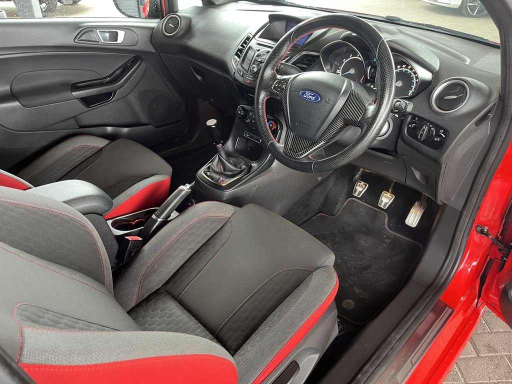 Used Ford Fiesta 2016 for sale - 76098205: Photo 4