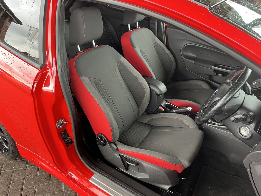 Used Ford Fiesta 2016 for sale - 76098205: Photo 5