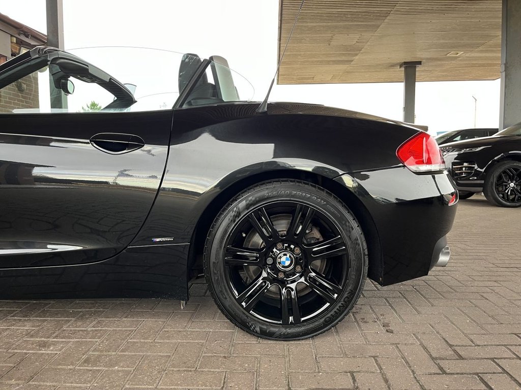 Used BMW Z4 2011 for sale - 76642521: Photo 19