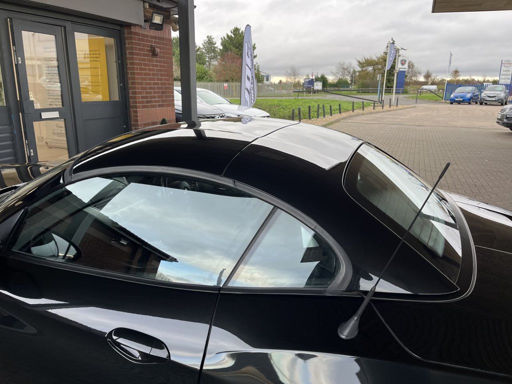 Used BMW Z4 2011 for sale - 76642521: Photo 21