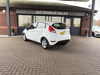 Used Ford Fiesta 2015 for sale - 76510046: Photo