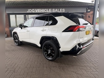 Used Toyota RAV4 2019 for sale - 78181460: Photo