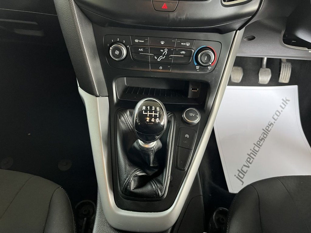 Used Ford Focus 2017 for sale - 76642570: Photo 16