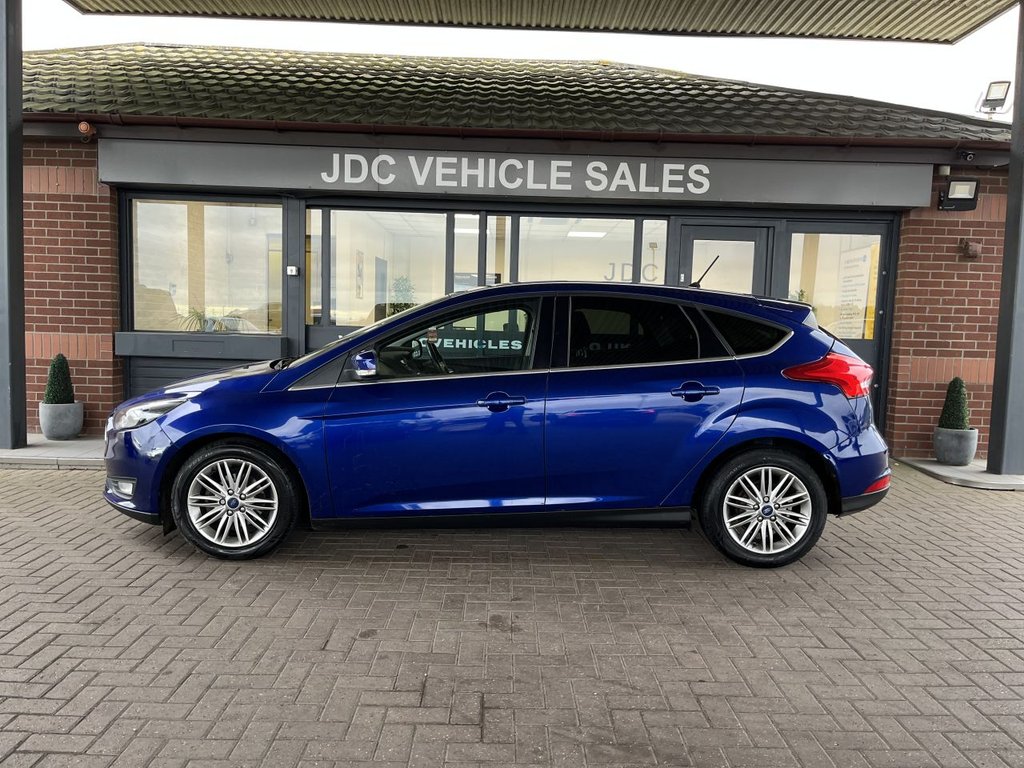 Used Ford Focus 2017 for sale - 76642570: Photo 4