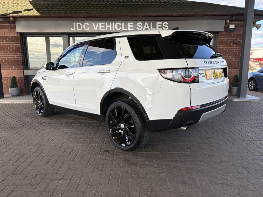 Used Land Rover Discovery Sport 2016 for sale - 78030775: Photo 2