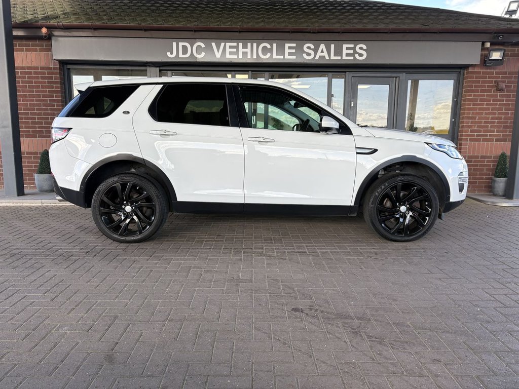 Used Land Rover Discovery Sport 2016 for sale - 78030775: Photo 4