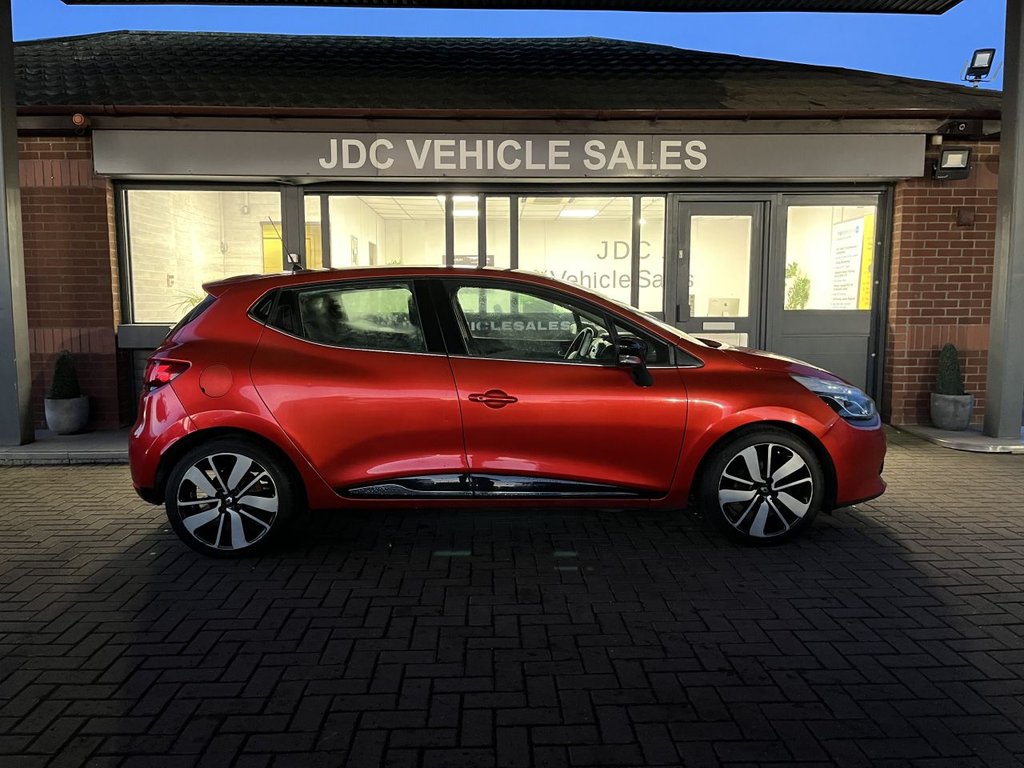 Used Renault Clio 2016 for sale - 76740430: Photo 3
