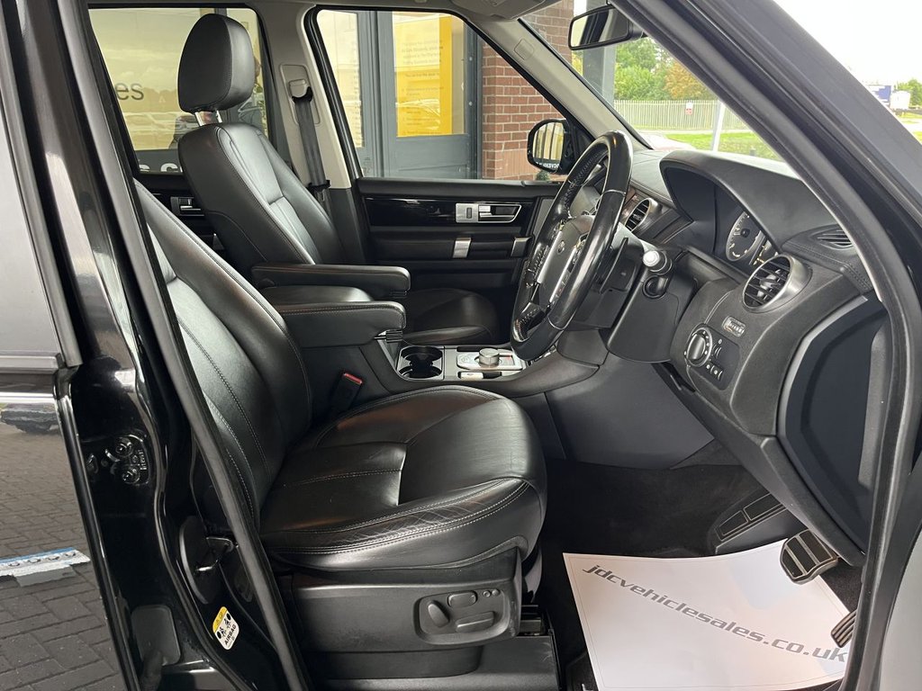 Used Land Rover Discovery 4 2015 for sale - 74570493: Photo 14