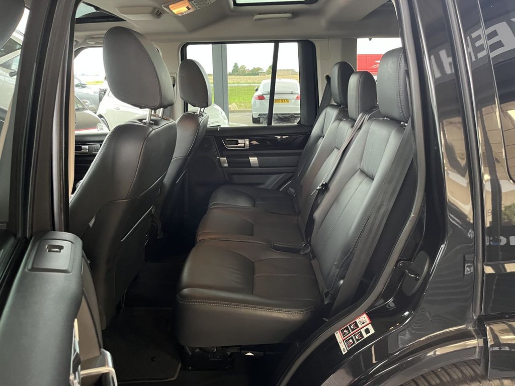 Used Land Rover Discovery 4 2015 for sale - 74570493: Photo 30