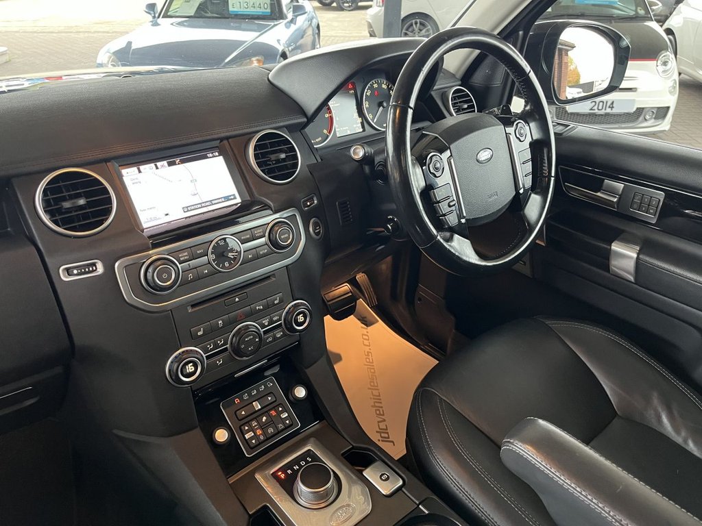 Used Land Rover Discovery 4 2015 for sale - 74570493: Photo 32