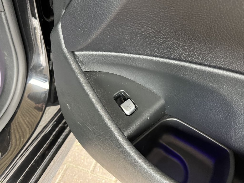 Used Mercedes-Benz E Class 2017 for sale - 78069343: Photo 25