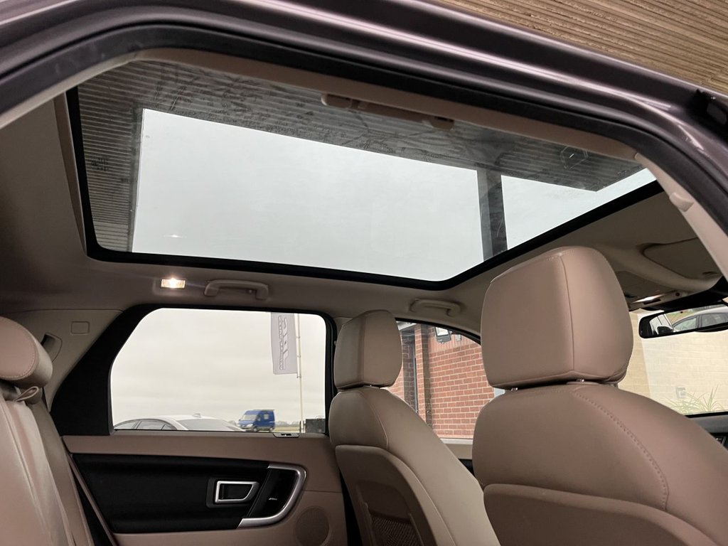 Used Land Rover Discovery Sport 2017 for sale - 77780704: Photo 17