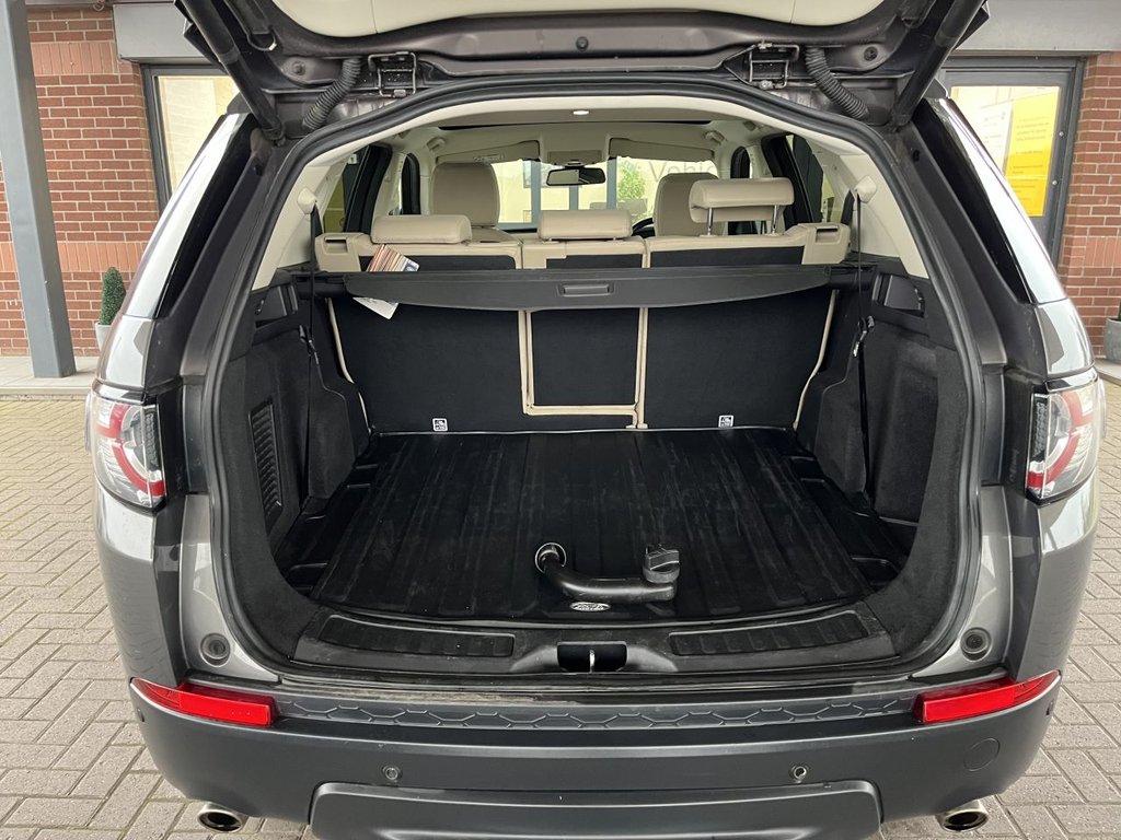 Used Land Rover Discovery Sport 2017 for sale - 77780704: Photo 21