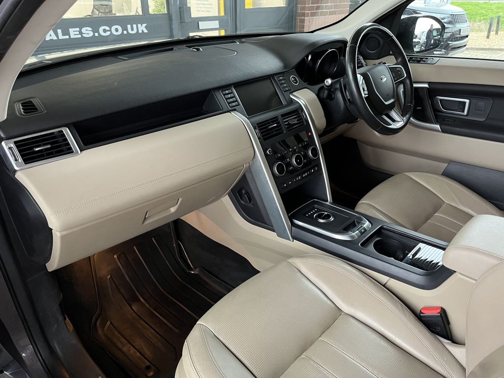 Used Land Rover Discovery Sport 2017 for sale - 77780704: Photo 23