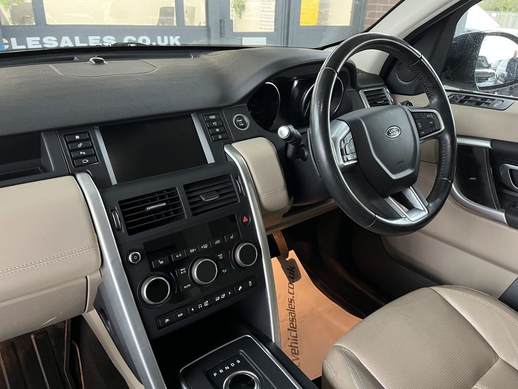 Used Land Rover Discovery Sport 2017 for sale - 77780704: Photo 28