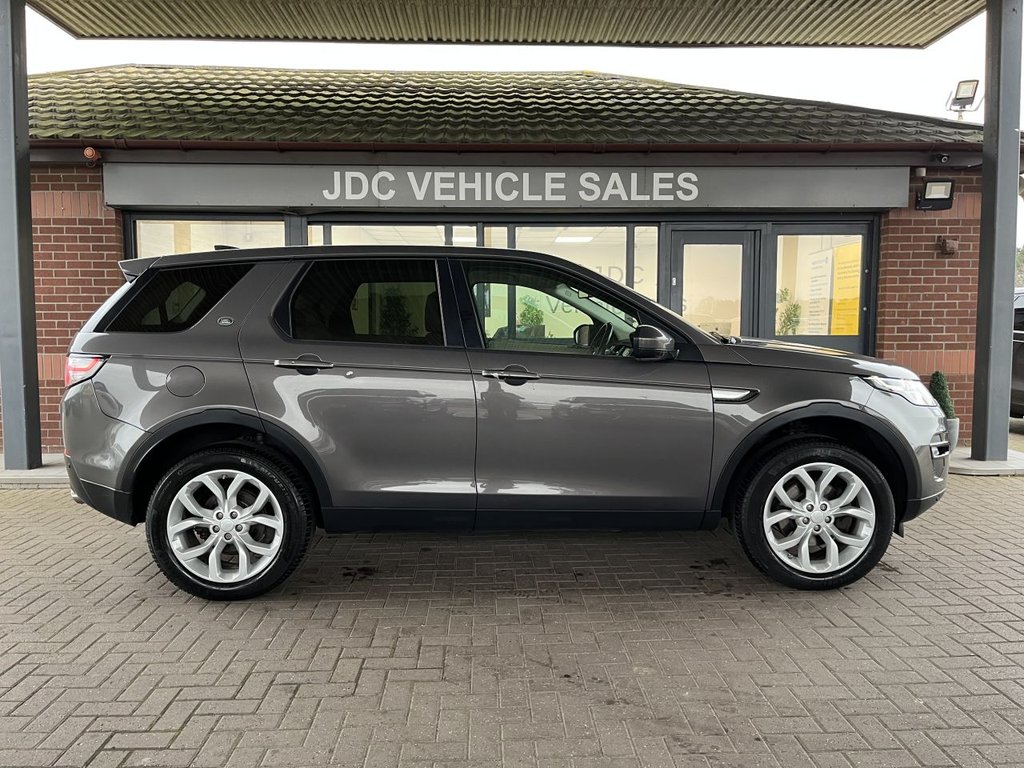 Used Land Rover Discovery Sport 2017 for sale - 77780704: Photo 5