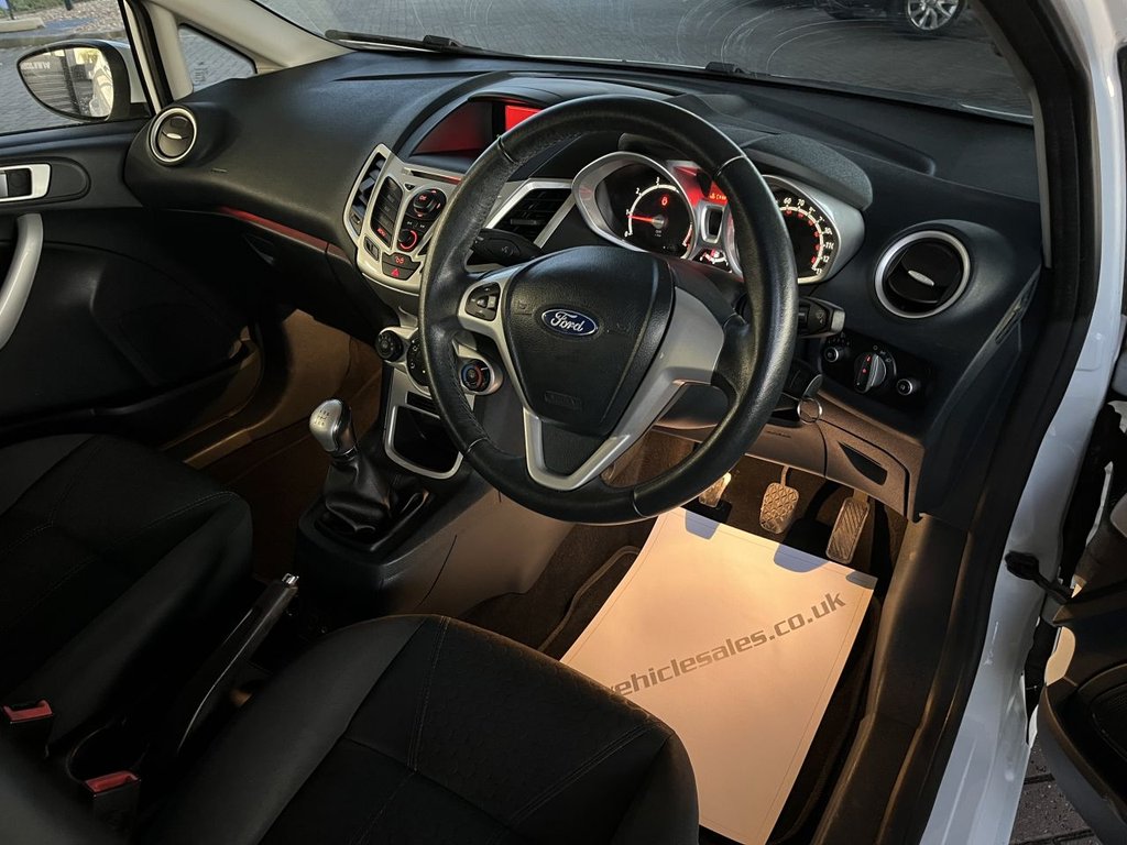 Used Ford Fiesta 2012 for sale - 76740437: Photo 11