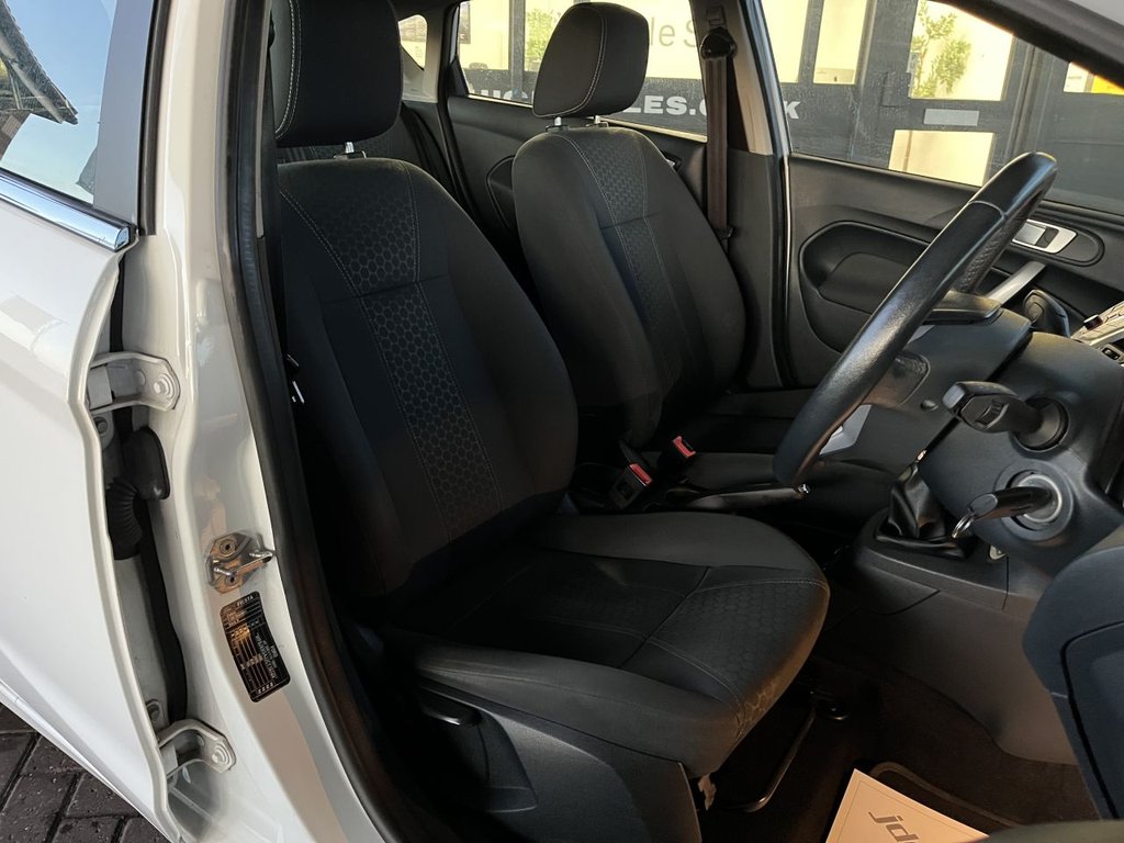 Used Ford Fiesta 2012 for sale - 76740437: Photo 12