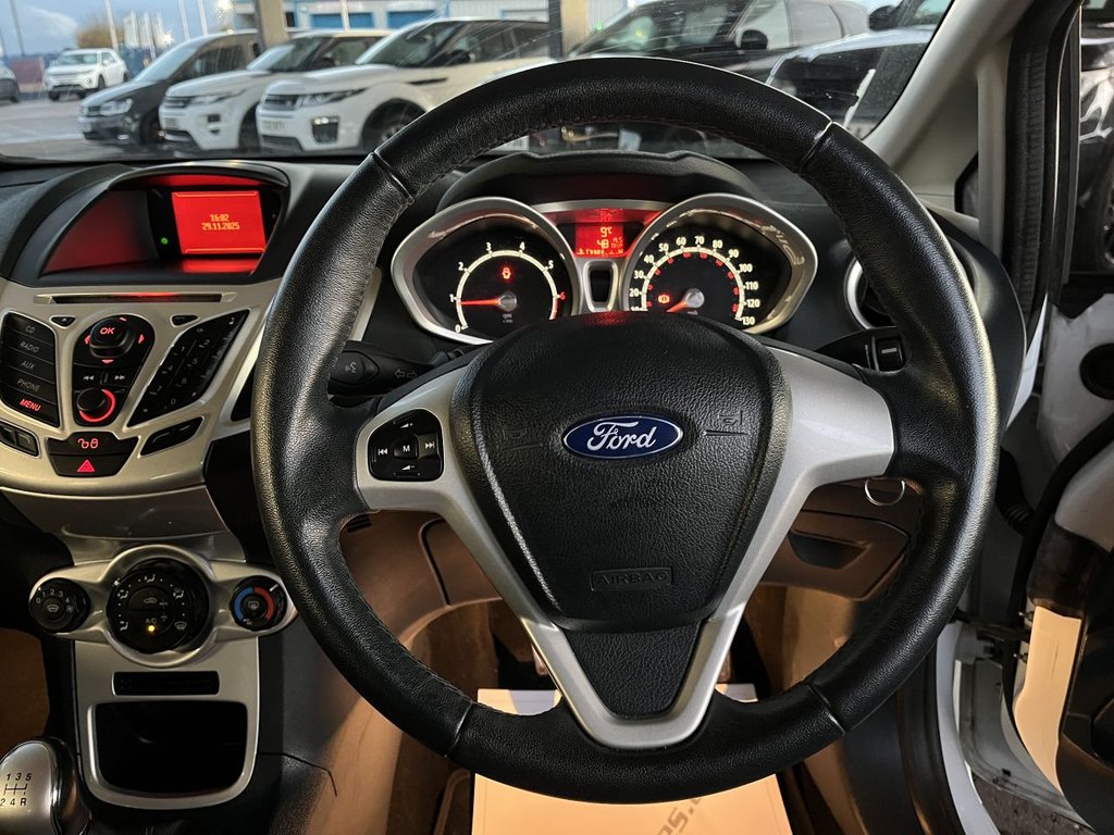 Used Ford Fiesta 2012 for sale - 76740437: Photo 13