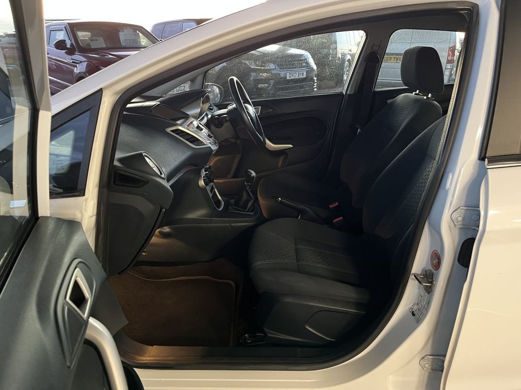 Used Ford Fiesta 2012 for sale - 76740437: Photo 18