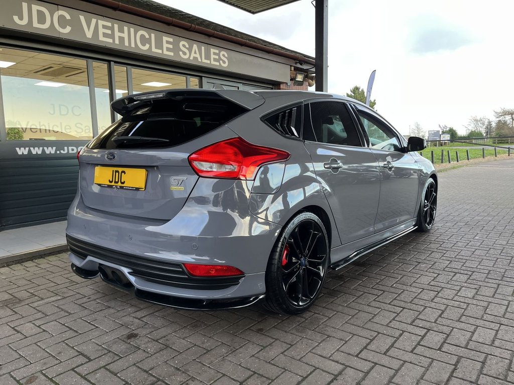 Used Ford Focus 2017 for sale - 77437096: Photo 11