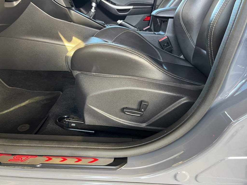 Used Ford Focus 2017 for sale - 77437096: Photo 33