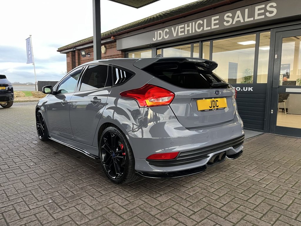 Used Ford Focus 2017 for sale - 77437096: Photo 9
