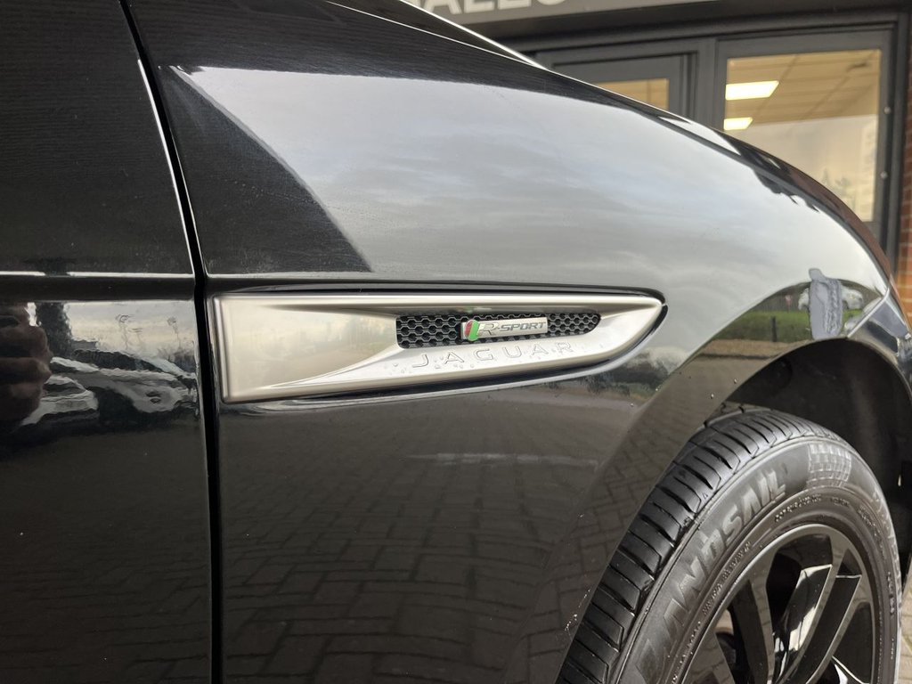 Used Jaguar F-Pace 2020 for sale - 76986132: Photo 13