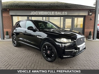 Used Jaguar F-Pace 2020 for sale - 76986132: Photo