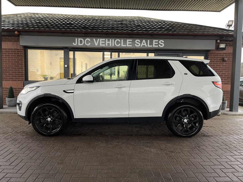 Used Land Rover Discovery Sport 2016 for sale - 76751210: Photo 2