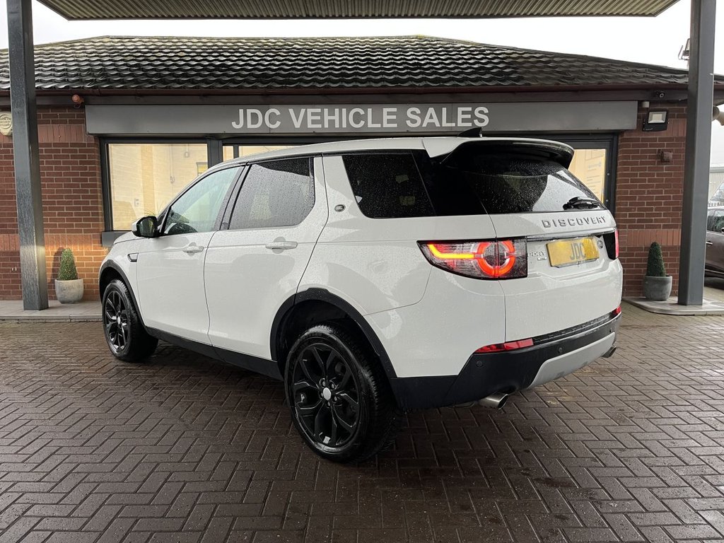 Used Land Rover Discovery Sport 2016 for sale - 76751210: Photo 3