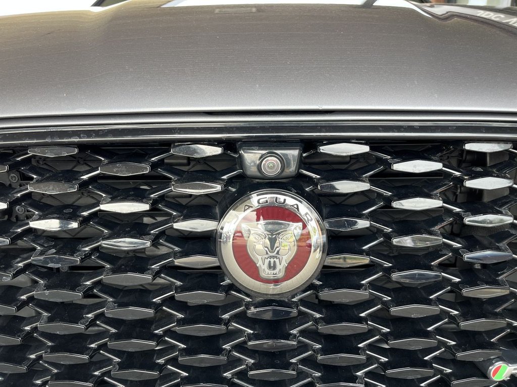 Used Jaguar F-Pace 2021 for sale - 78083122: Photo 21