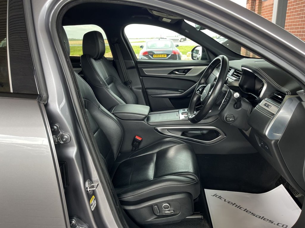 Used Jaguar F-Pace 2021 for sale - 78083122: Photo 24
