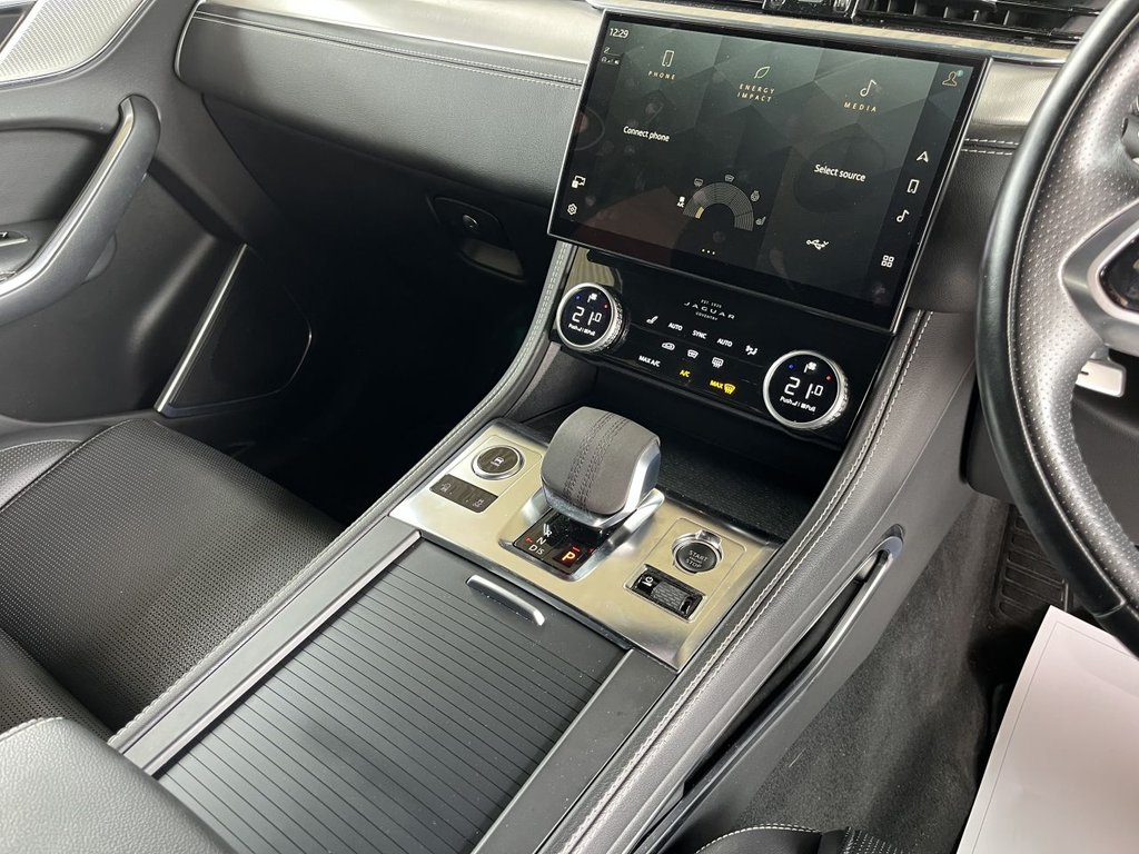 Used Jaguar F-Pace 2021 for sale - 78083122: Photo 31